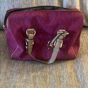 Elegant Magenta Women's Handbag
